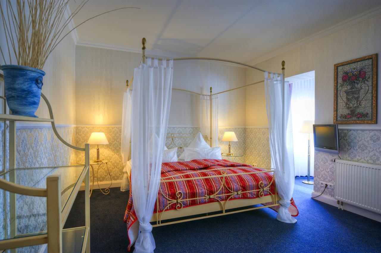 Kurparkhotel Warnemuende 4*